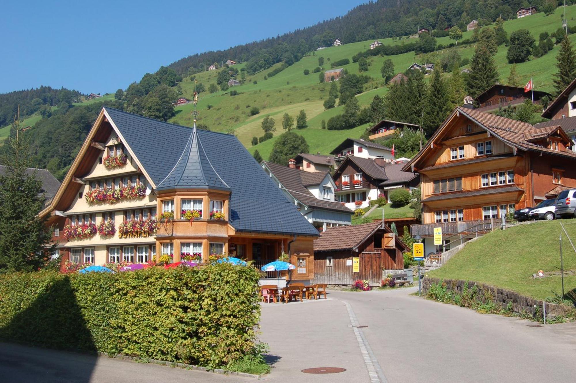 Gasthaus Schaefli Alt St. Johann المظهر الخارجي الصورة