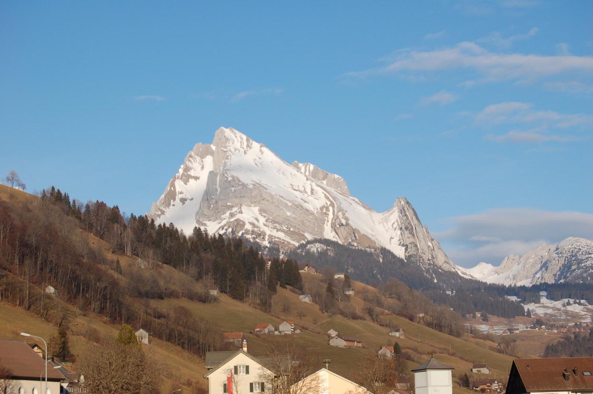 Gasthaus Schaefli Alt St. Johann المظهر الخارجي الصورة
