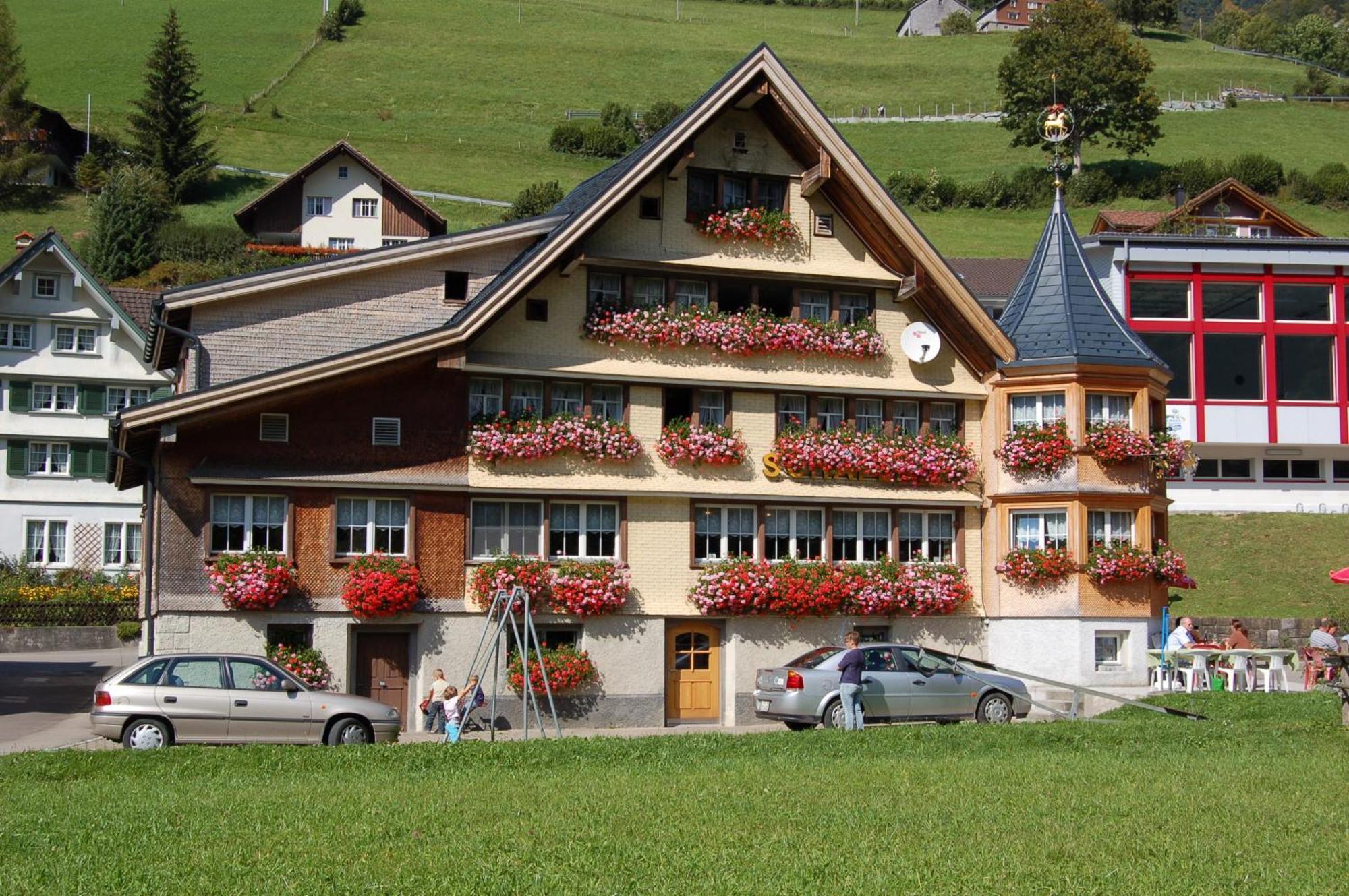 Gasthaus Schaefli Alt St. Johann المظهر الخارجي الصورة